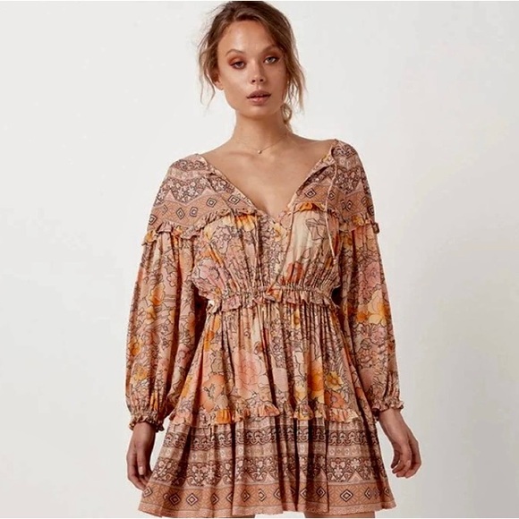 Spell and the Gypsy Amethyst Playdress - Picture 2 of 11